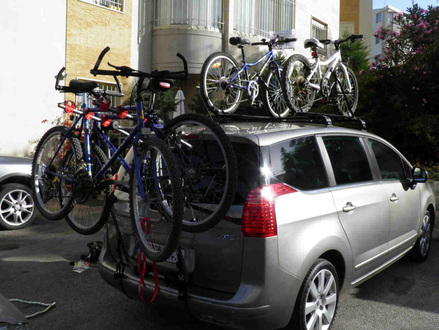 how to carry 5 bikes on any car