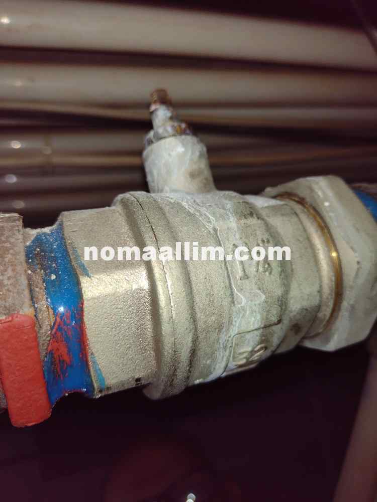 leaking ball valve from handle