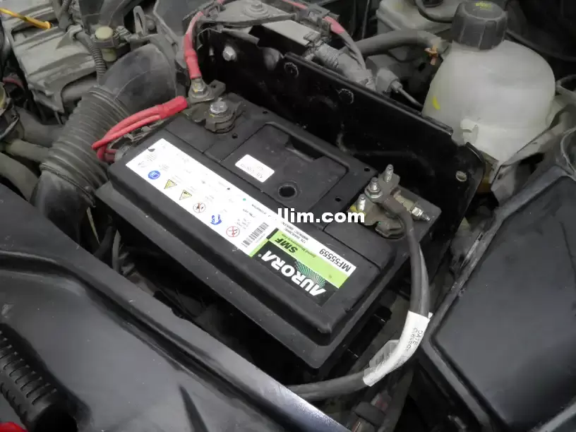 Replacing the car battery