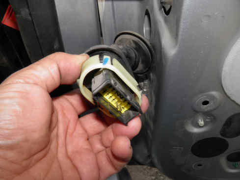 Car door connector removal