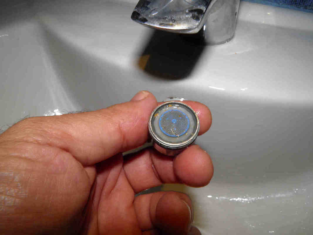 Tap Aerator Cleaning Faucet Aerator Maintenance