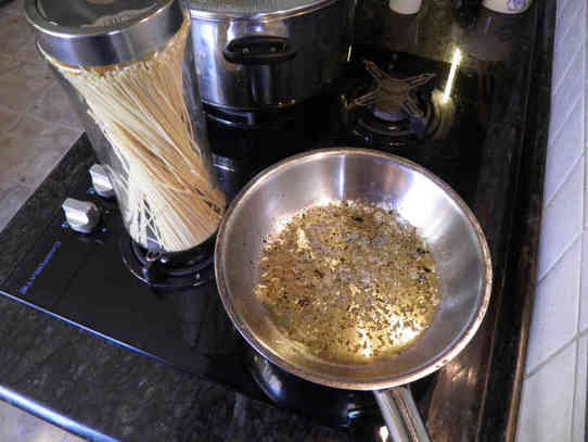 garlic basil pasta